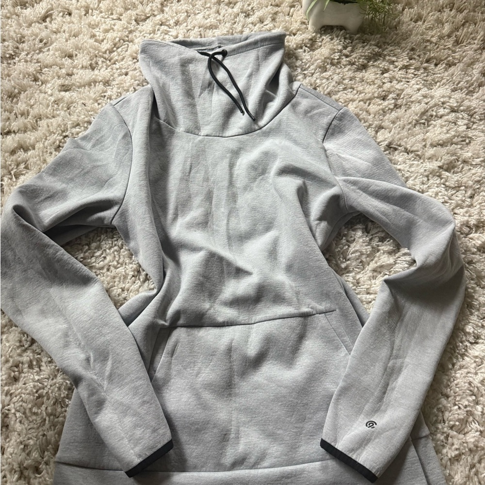 Champion sporty, athletic, cute, streetwear, trendy Light Gray Hoodie - Picture 4 of 5
